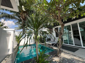 Palms Oasis Pool Villa pattaya 2 bedroom